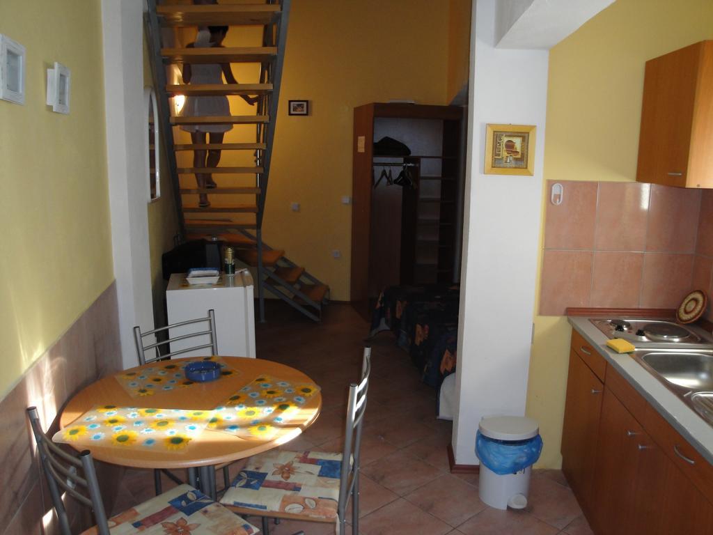 Kordic Apartma Sveta Nedelja (Hvar)